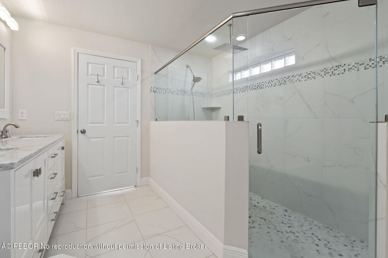 339 SW Winnachee Drive, Stuart, FL 34994 Photo