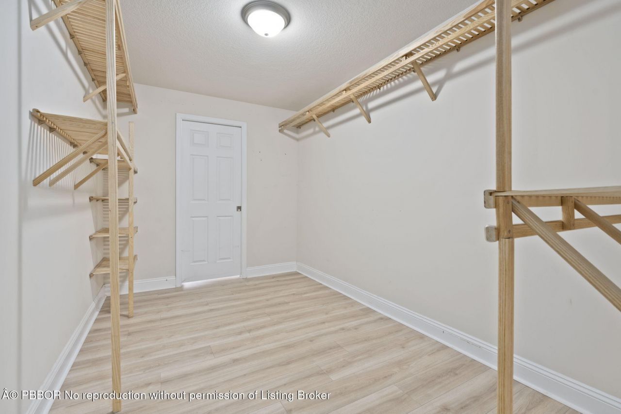 339 SW Winnachee Drive, Stuart, FL 34994 Photo