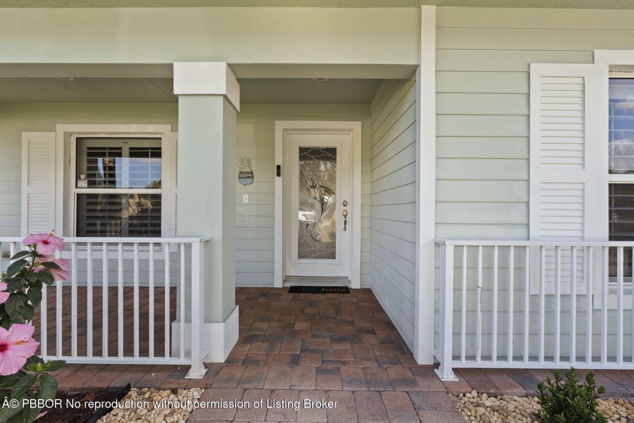 339 SW Winnachee Drive, Stuart, FL 34994 Photo