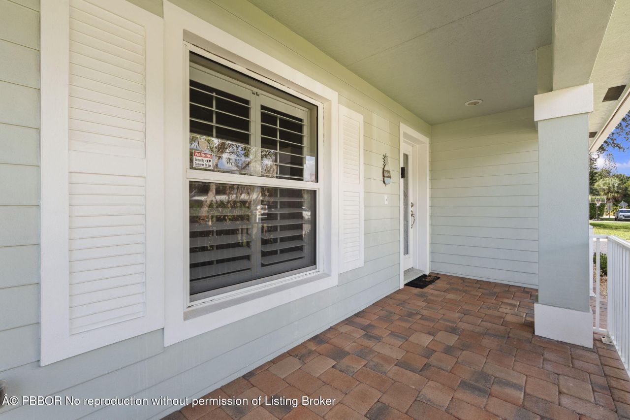 339 SW Winnachee Drive, Stuart, FL 34994 Photo