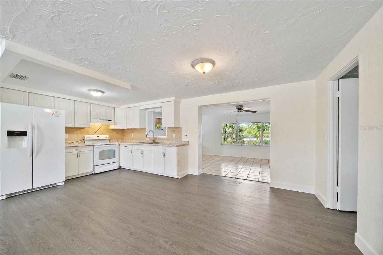 4804 30th Street W, Bradenton, FL 34207 Photo