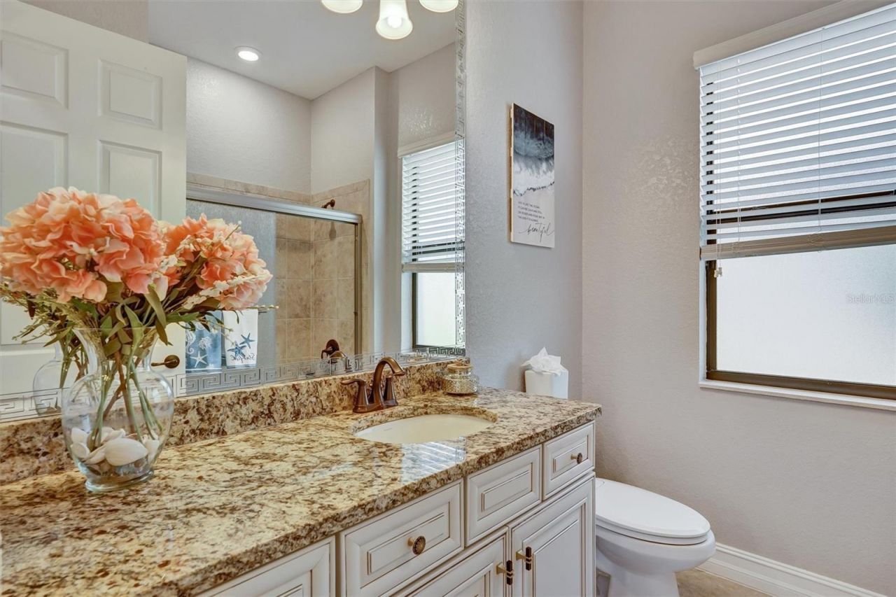 610 Moorings Way, Bradenton, FL 34212 Photo