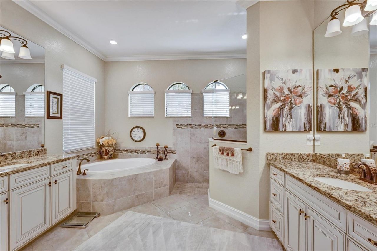 610 Moorings Way, Bradenton, FL 34212 Photo