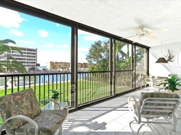 9200 MIDNIGHT PASS ROAD, Unit 28, SARASOTA, FL 34242