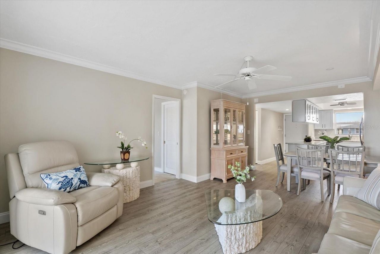 9200 Midnight Pass Road, Unit 28, Sarasota, FL 34242 Photo