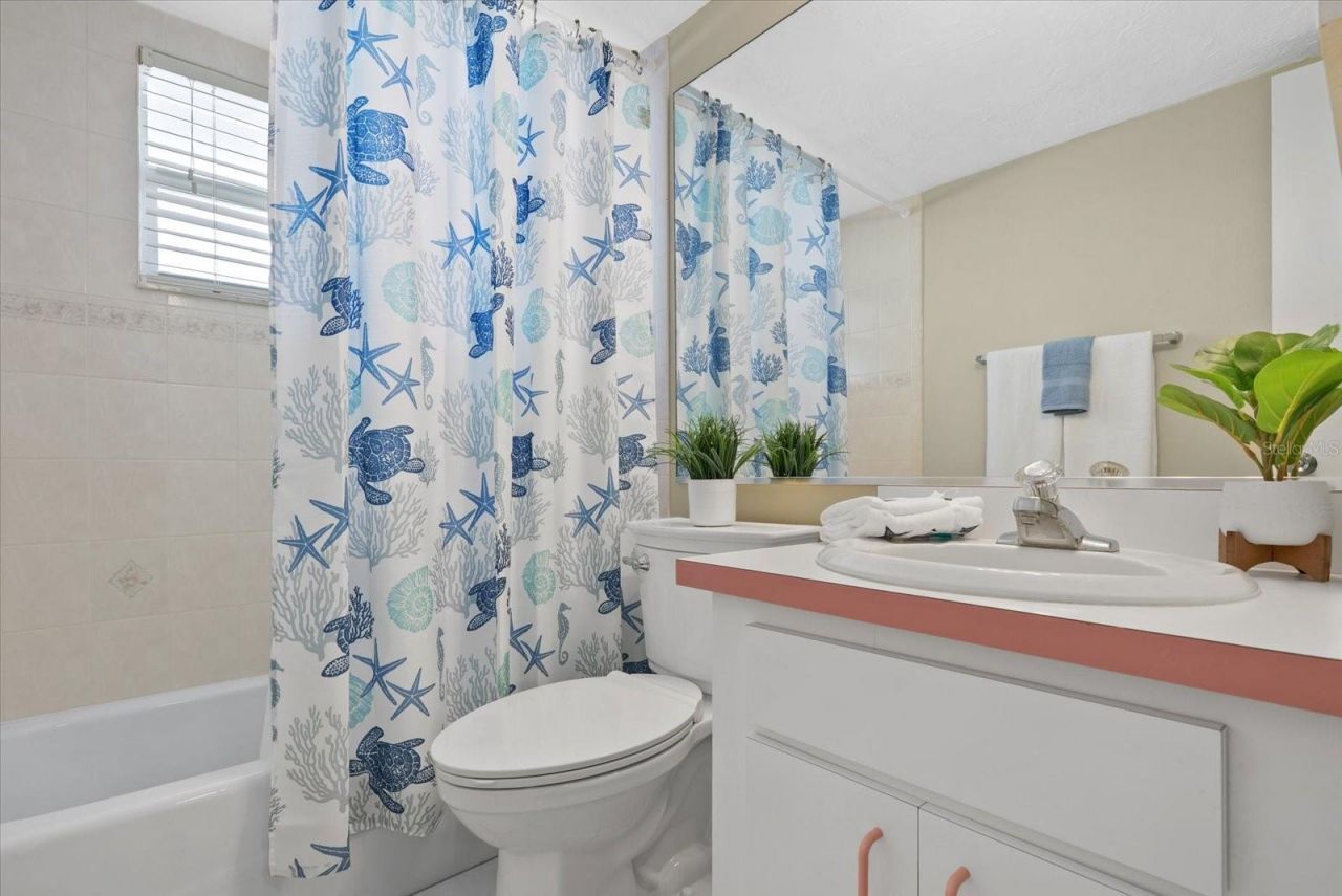 9200 Midnight Pass Road, Unit 28, Sarasota, FL 34242 Photo