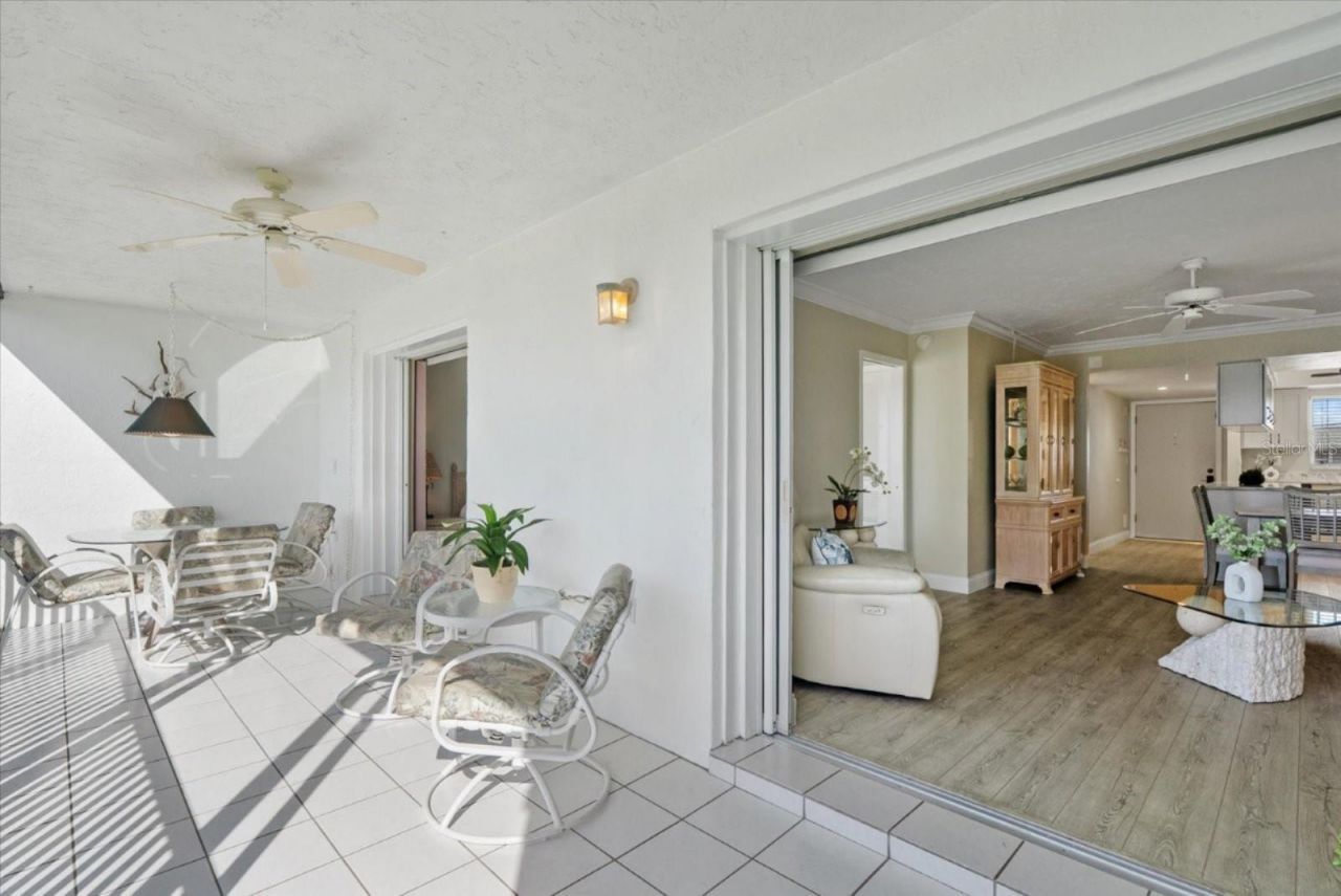 9200 Midnight Pass Road, Unit 28, Sarasota, FL 34242 Photo