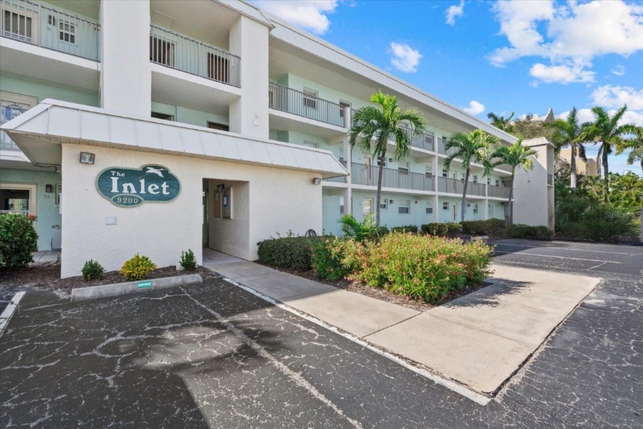 9200 Midnight Pass Road, Unit 28, Sarasota, FL 34242 Photo