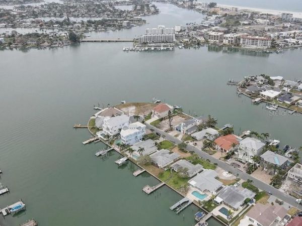 11100 5TH STREET E, TREASURE ISLAND, FL 33706