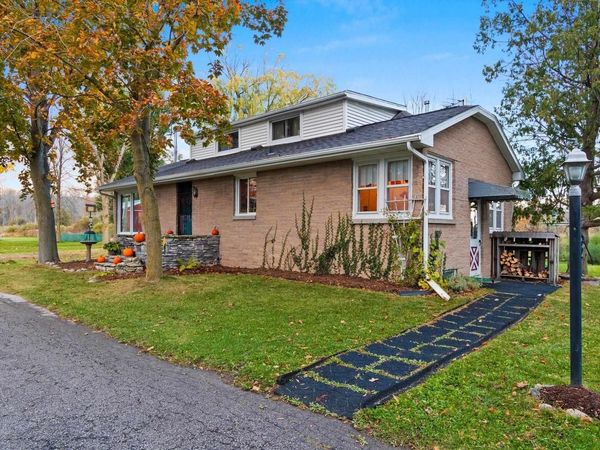 4132 BAYSIDE ROAD, Suamico, WI 54173