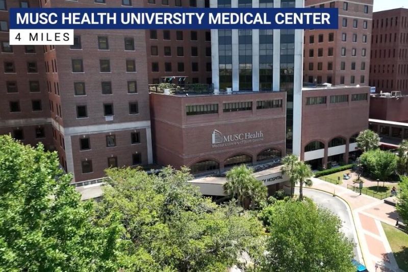 240 Newtown Creek Drive Photo 14