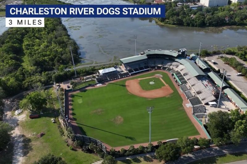 240 Newtown Creek Drive Photo 22