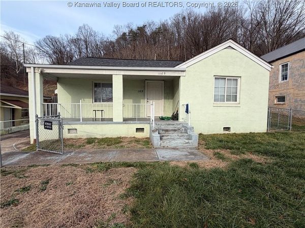 1105 1st Avenue S, Nitro, WV 25143