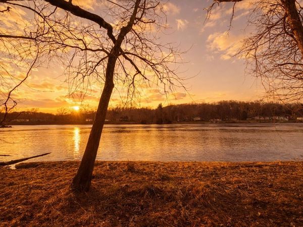 E River Road, Buchanan, MI 49107