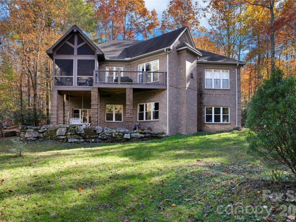 886 Soquili Drive, Brevard, NC 28712