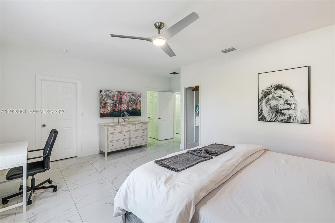 10245 SW 212th St, Cutler Bay, FL 33189 Photo