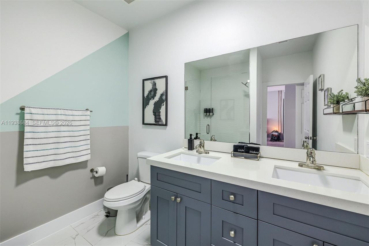 10245 SW 212th St, Cutler Bay, FL 33189 Photo