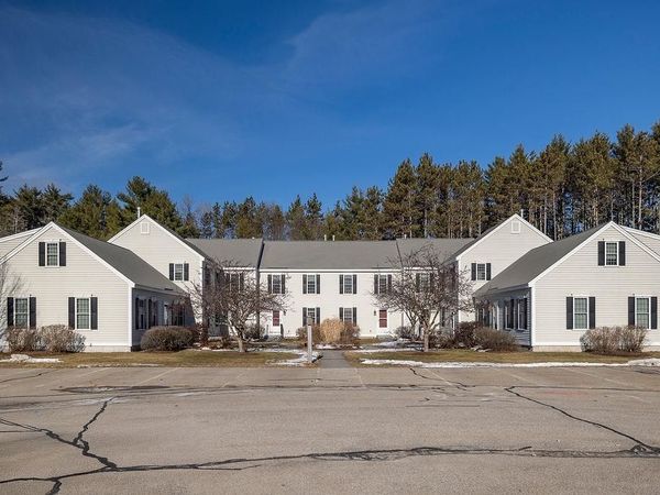 304 River Grant Drive, Hopkinton, NH 03229