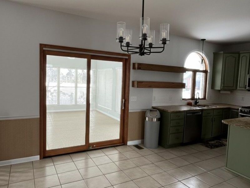 1404 Muirfield Drive, Bowling Green, OH 43402 Photo 10