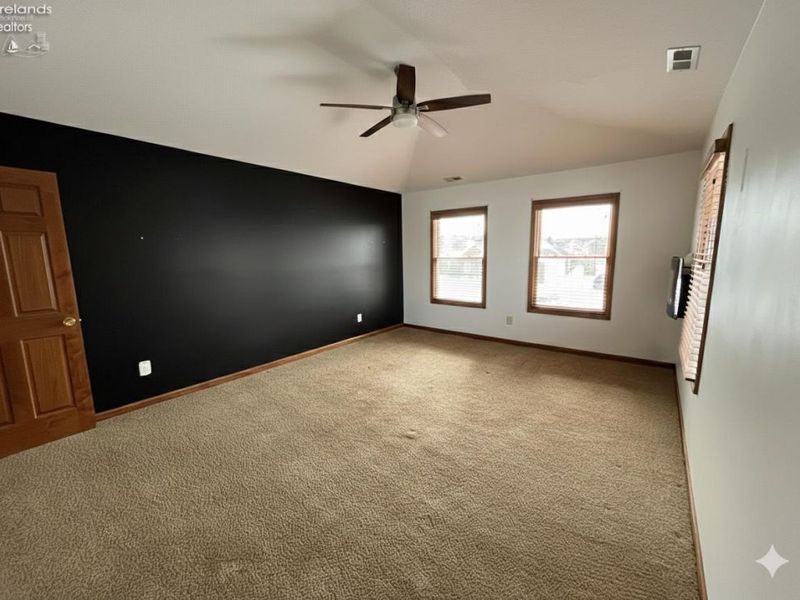 1404 Muirfield Drive, Bowling Green, OH 43402 Photo 13