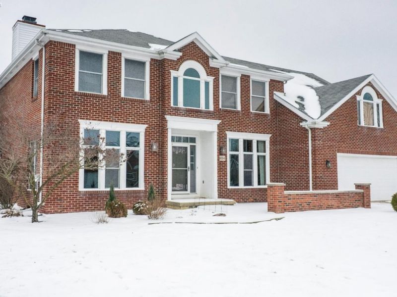 1404 Muirfield Drive, Bowling Green, OH 43402 Photo 2