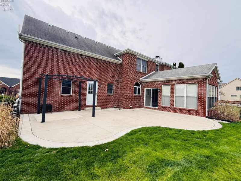 1404 Muirfield Drive, Bowling Green, OH 43402 Photo 32