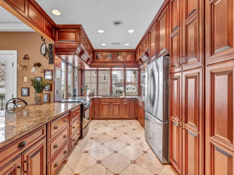 351 Chapman, Put in Bay, OH 43456 Photo 16