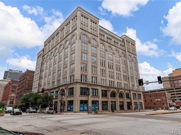 1136 Washington Avenue, Unit 502, St Louis, MO 63101