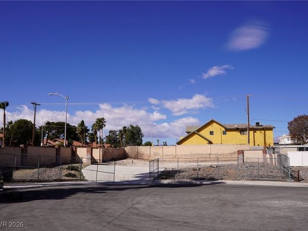 1608 Eaton Drive , Las Vegas, NV 89102