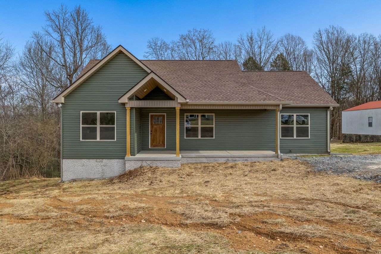 200 Leigh Anna Circle, Lafayette, TN 37083 Main Photo