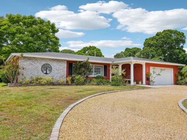 1125 36th Avenue, Vero Beach, FL 32960