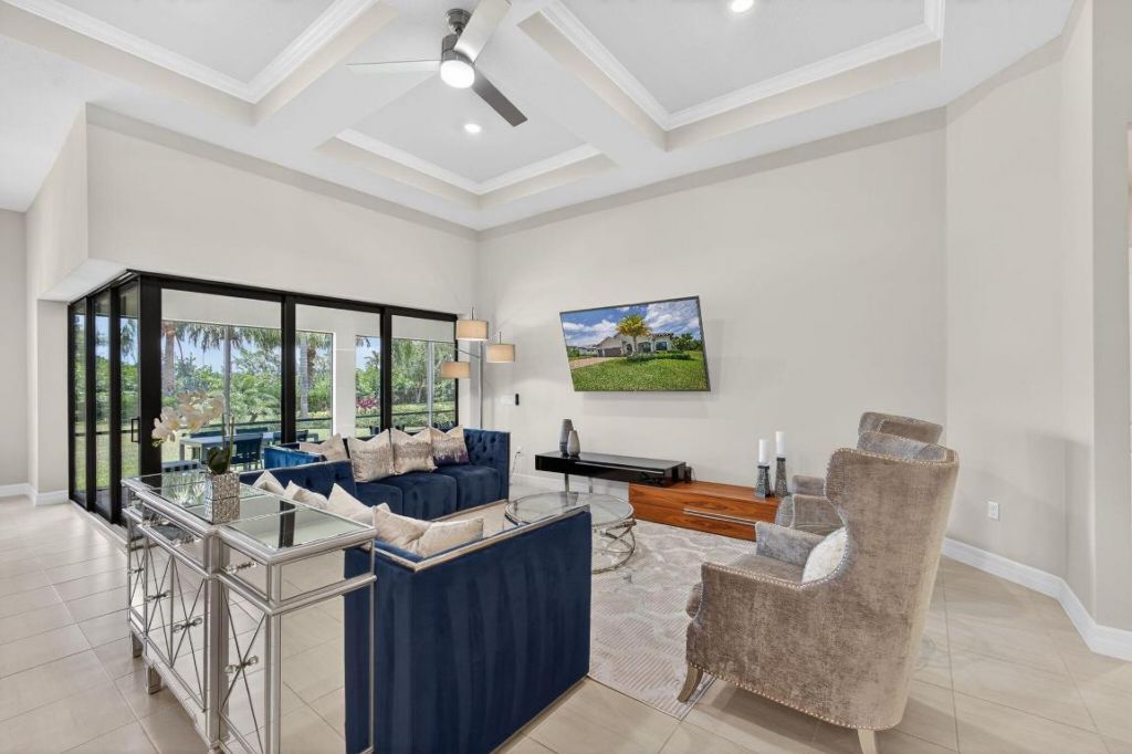 9218 Balsamo Drive, Palm Beach Gardens, FL 33412 Photo