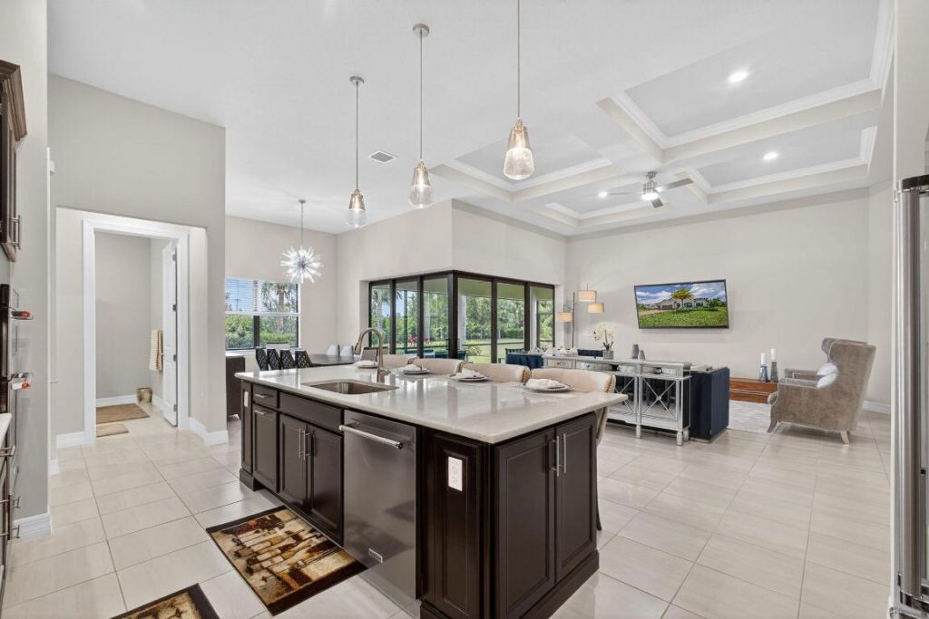 9218 Balsamo Drive, Palm Beach Gardens, FL 33412 Photo