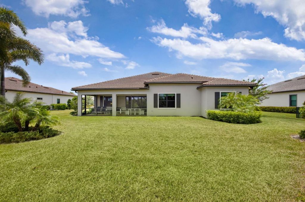 9218 Balsamo Drive, Palm Beach Gardens, FL 33412 Photo