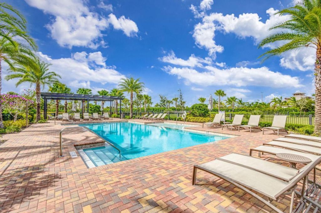 9218 Balsamo Drive, Palm Beach Gardens, FL 33412 Photo