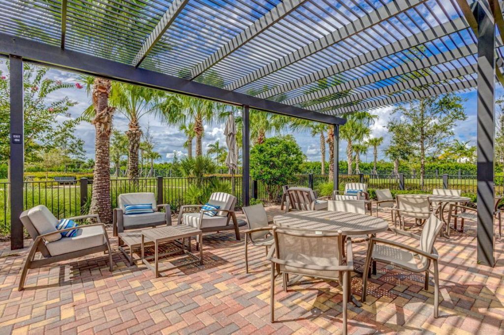 9218 Balsamo Drive, Palm Beach Gardens, FL 33412 Photo