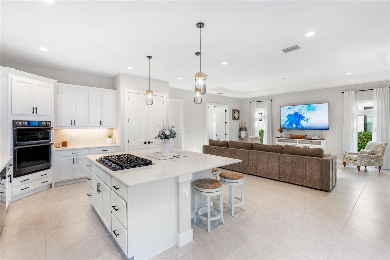 6317 Turtle Grass Drive, Bradenton, FL 34210 Photo