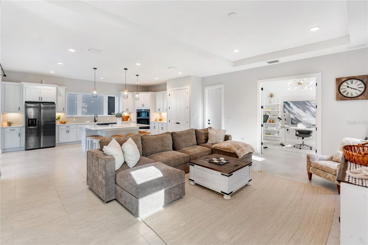 6317 Turtle Grass Drive, Bradenton, FL 34210 Photo