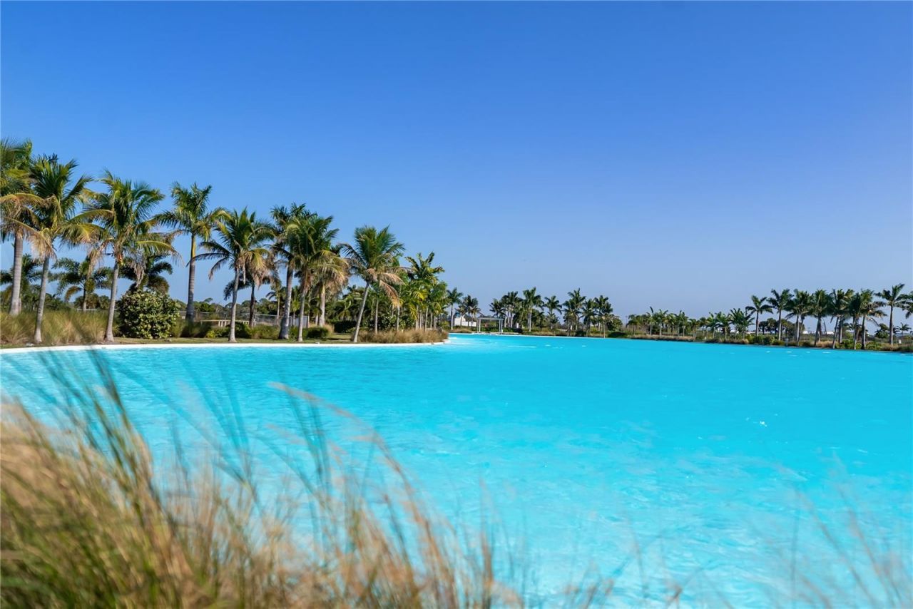 6317 Turtle Grass Drive, Bradenton, FL 34210 Photo