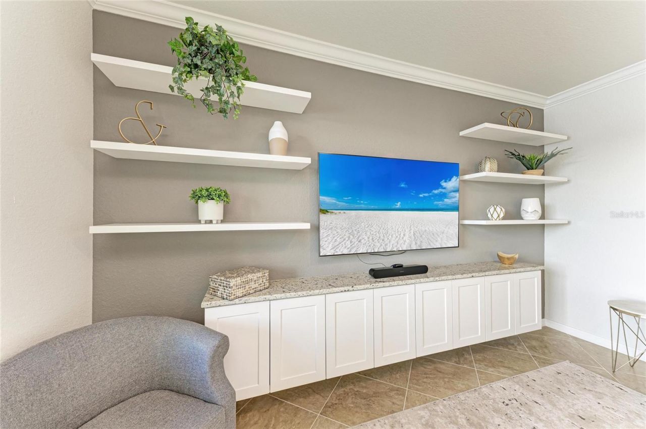 17006 Vardon Terrace, Unit 206, Lakewood Ranch, FL 34211 Photo