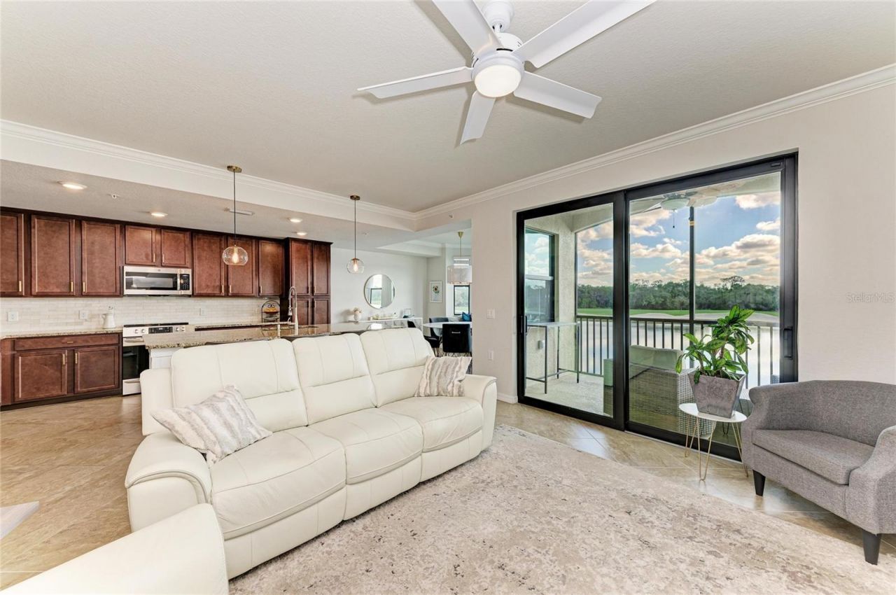 17006 Vardon Terrace, Unit 206, Lakewood Ranch, FL 34211 Photo