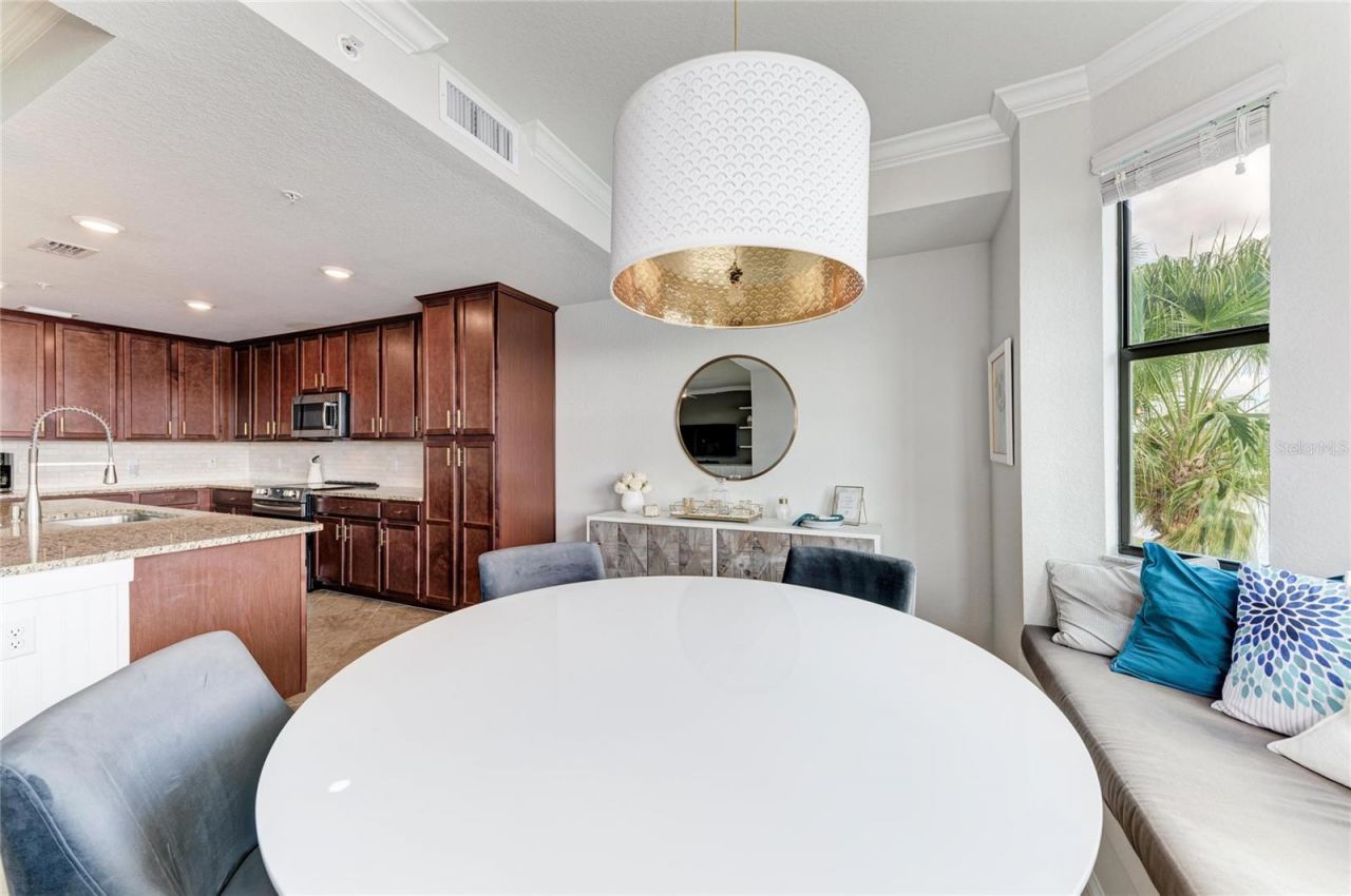 17006 Vardon Terrace, Unit 206, Lakewood Ranch, FL 34211 Photo