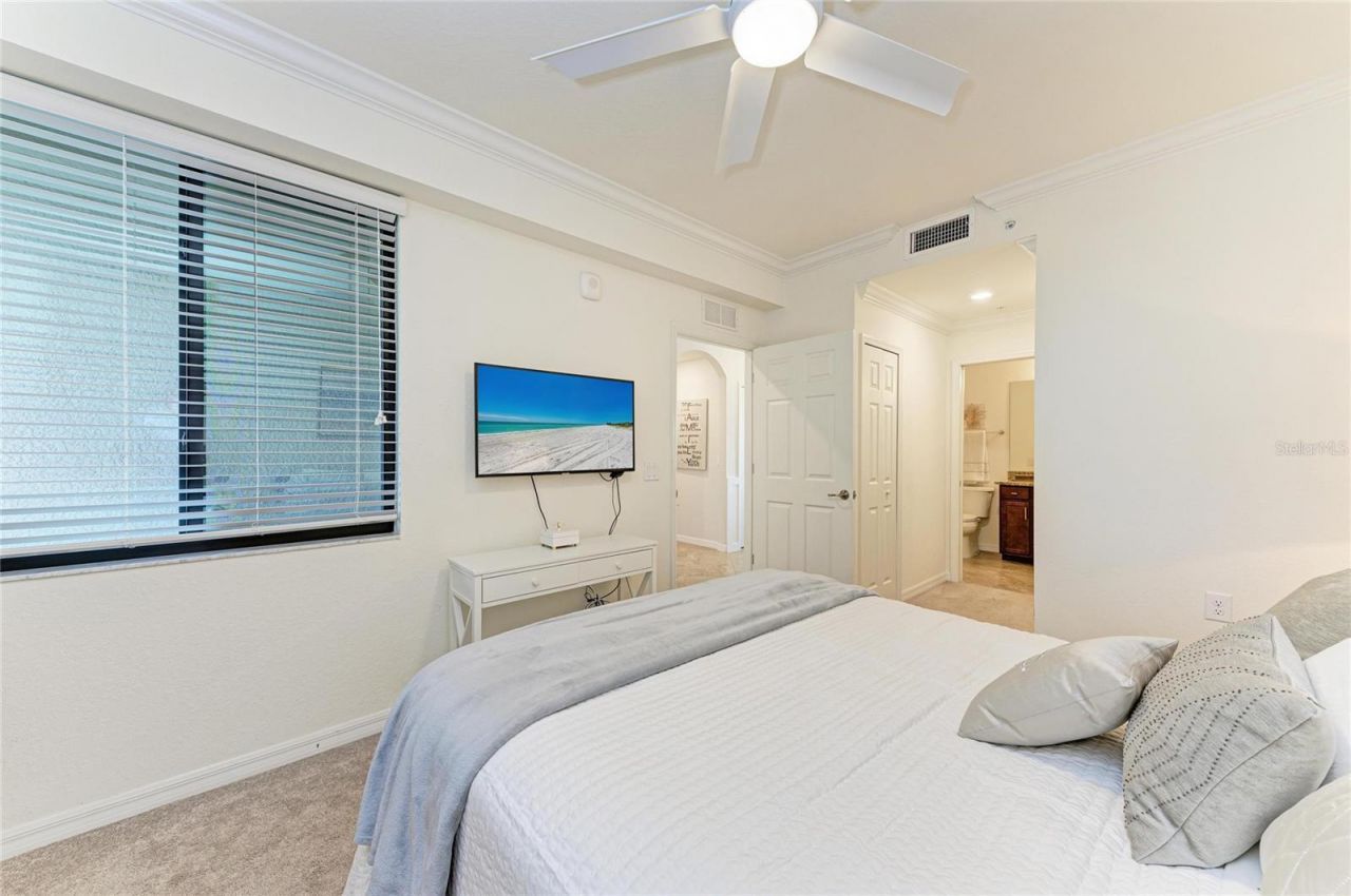 17006 Vardon Terrace, Unit 206, Lakewood Ranch, FL 34211 Photo