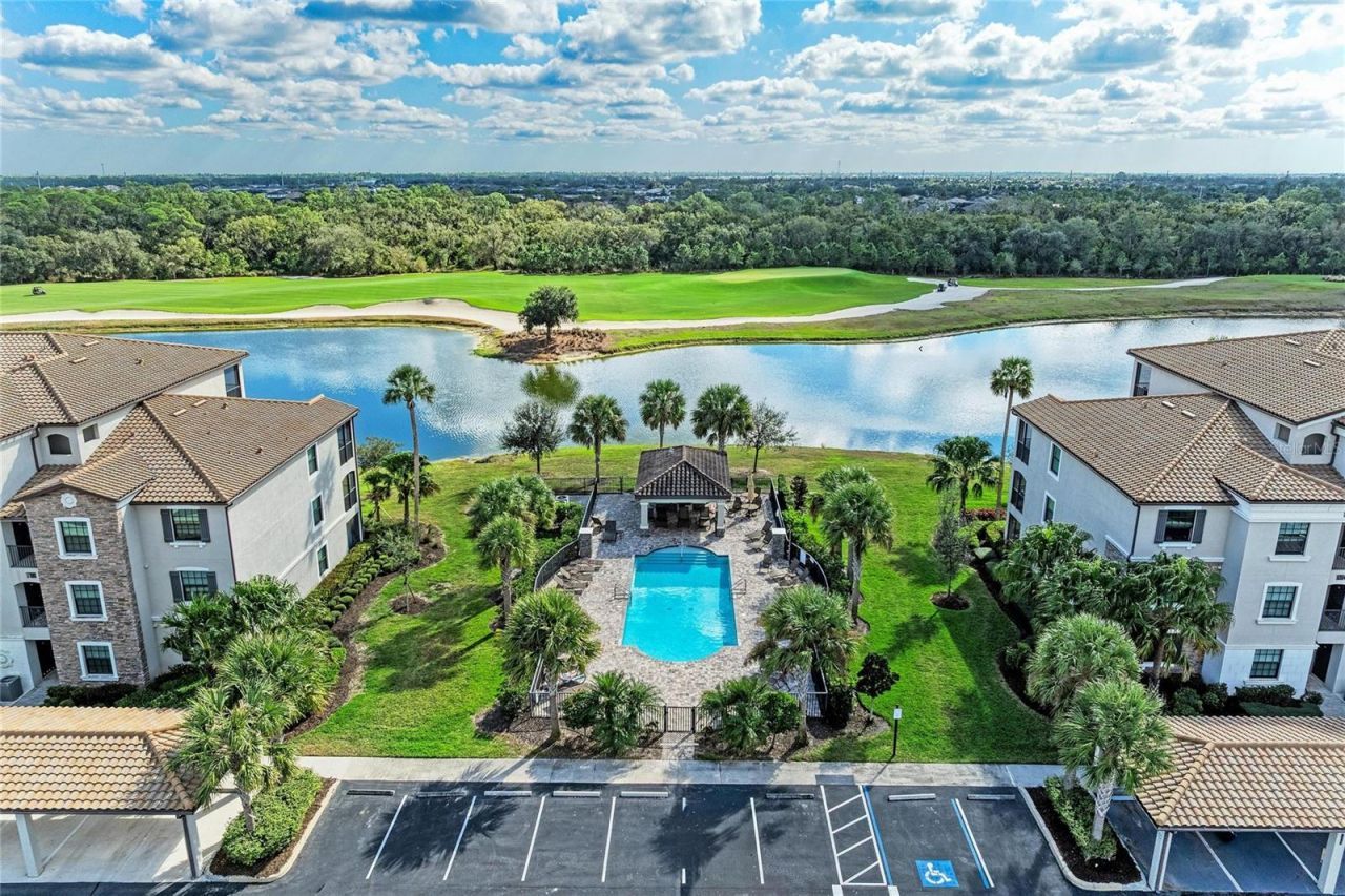 17006 Vardon Terrace, Unit 206, Lakewood Ranch, FL 34211 Photo