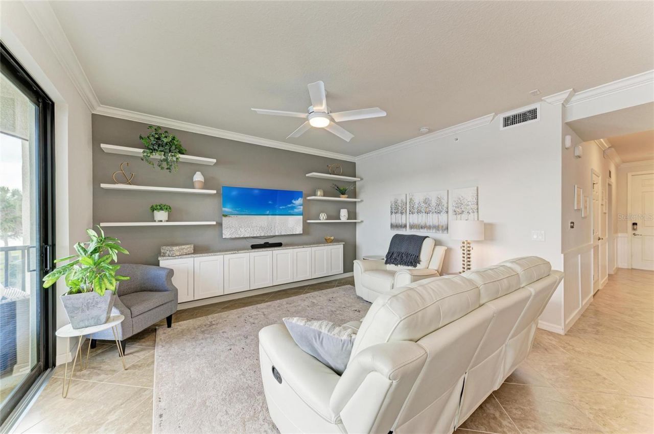 17006 Vardon Terrace, Unit 206, Lakewood Ranch, FL 34211 Photo