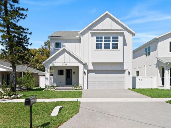 3303 IOWA, TAMPA, FL 33611