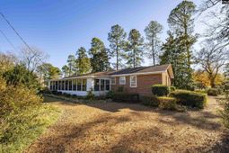 224 Walnut Street photo 4