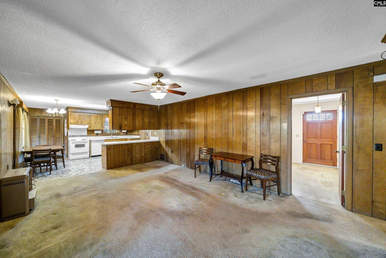 224 Walnut Street Photo 37