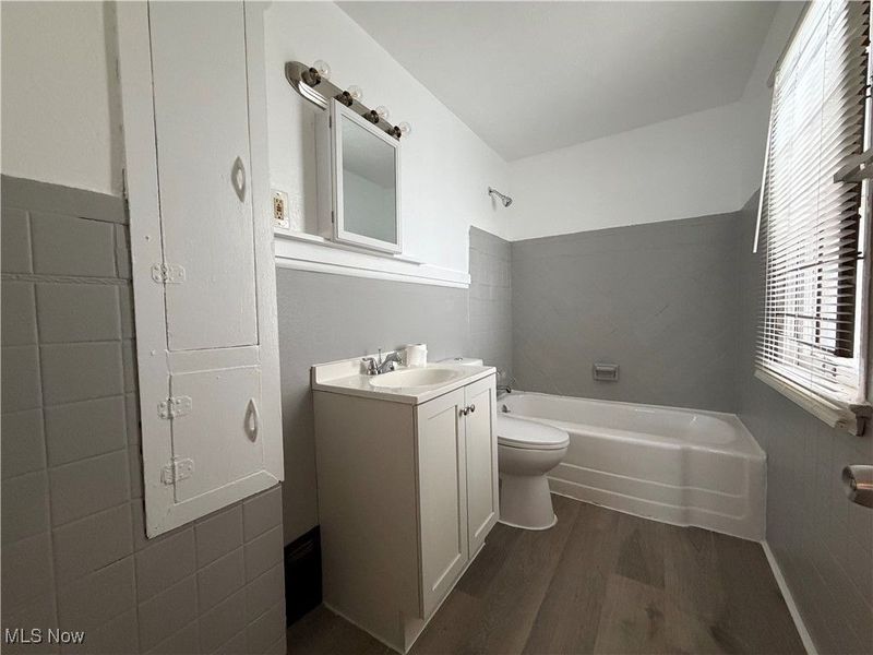 2506 E 111th Street, Cleveland, OH 44104 Photo 28