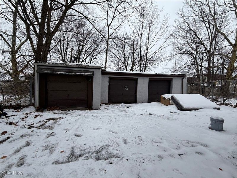 2506 E 111th Street, Cleveland, OH 44104 Photo 36